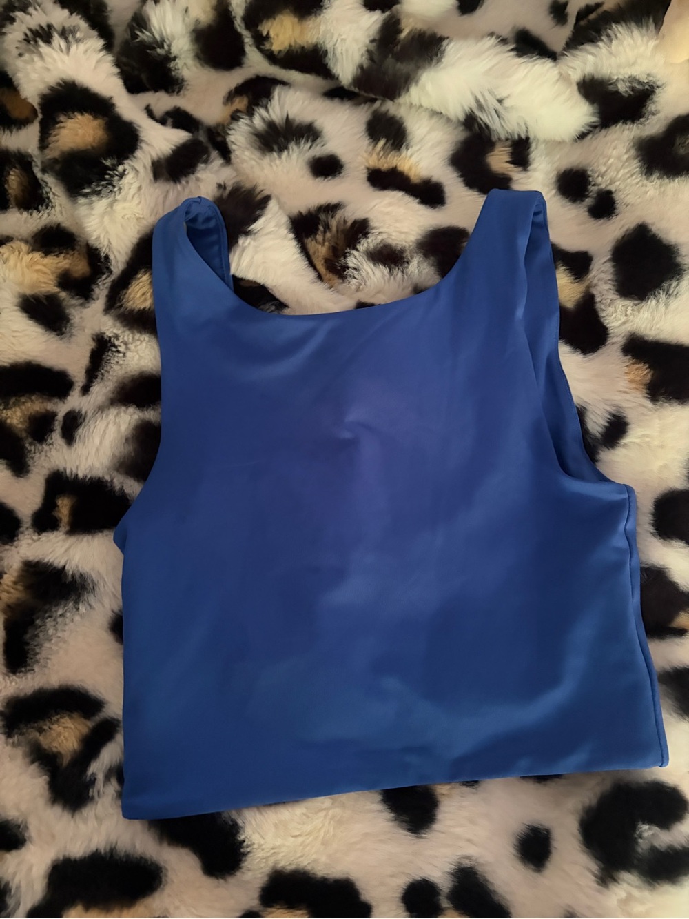 h&m blue crop tank